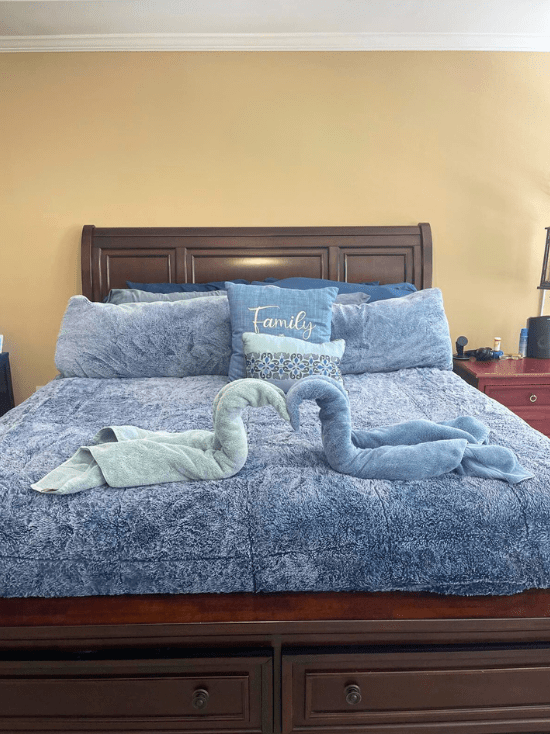 House cleaning service - Bath towels-min