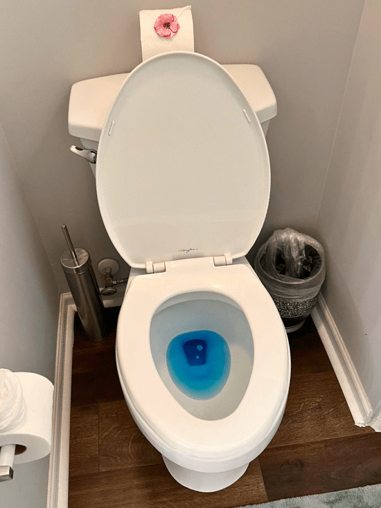 House cleaning service - bathroom-min