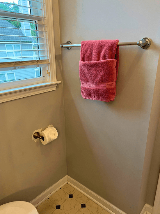 House cleaning service - details 2-min